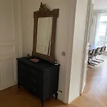 Central Haussmanian Apartment