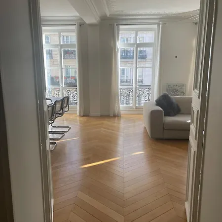 Haussmanian * Parigi